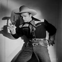 Roy Rogers pozirao je u Kaubojskoj odjeći držeći Revolver Photo Print